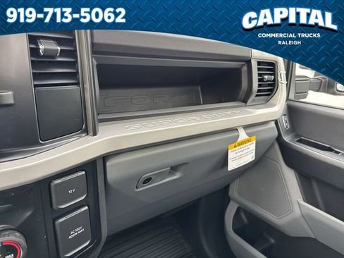 New 2026 Ford F250 XL w/ XL Chrome Package image 26