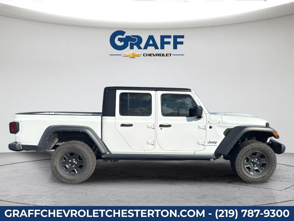 Used 2022 Jeep Gladiator Mojave w/ Trailer Tow Package AWD/4WD image 9