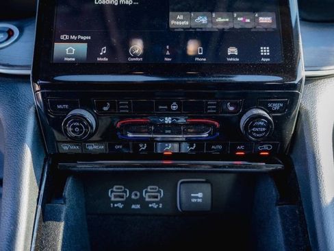 Used 2021 Jeep Grand Cherokee L Limited image 47