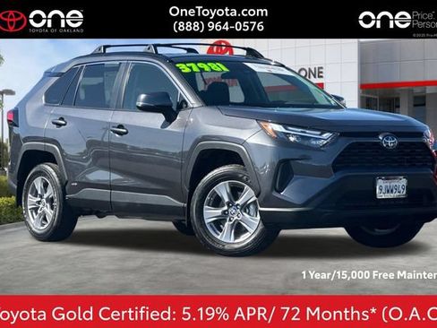 Used 2024 Toyota RAV4 LE AWD/4WD image 1