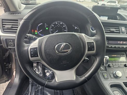 Used 2012 Lexus CT 200h image 19