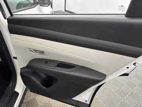 New 2026 Hyundai Tucson SE FWD image 16