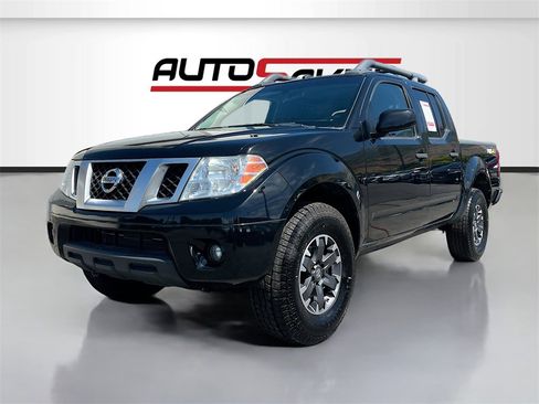 Used 2019 Nissan Frontier PRO-4X image 3