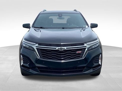 Used 2023 Chevrolet Equinox RS w/ LPO, Floor Liner Package FWD image 2