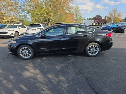 Used 2019 Ford Fusion SEL FWD image 5