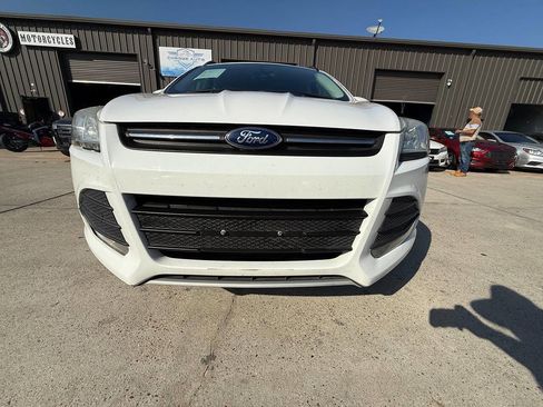 Used 2014 Ford Escape SE w/ Equipment Group 201A image 5