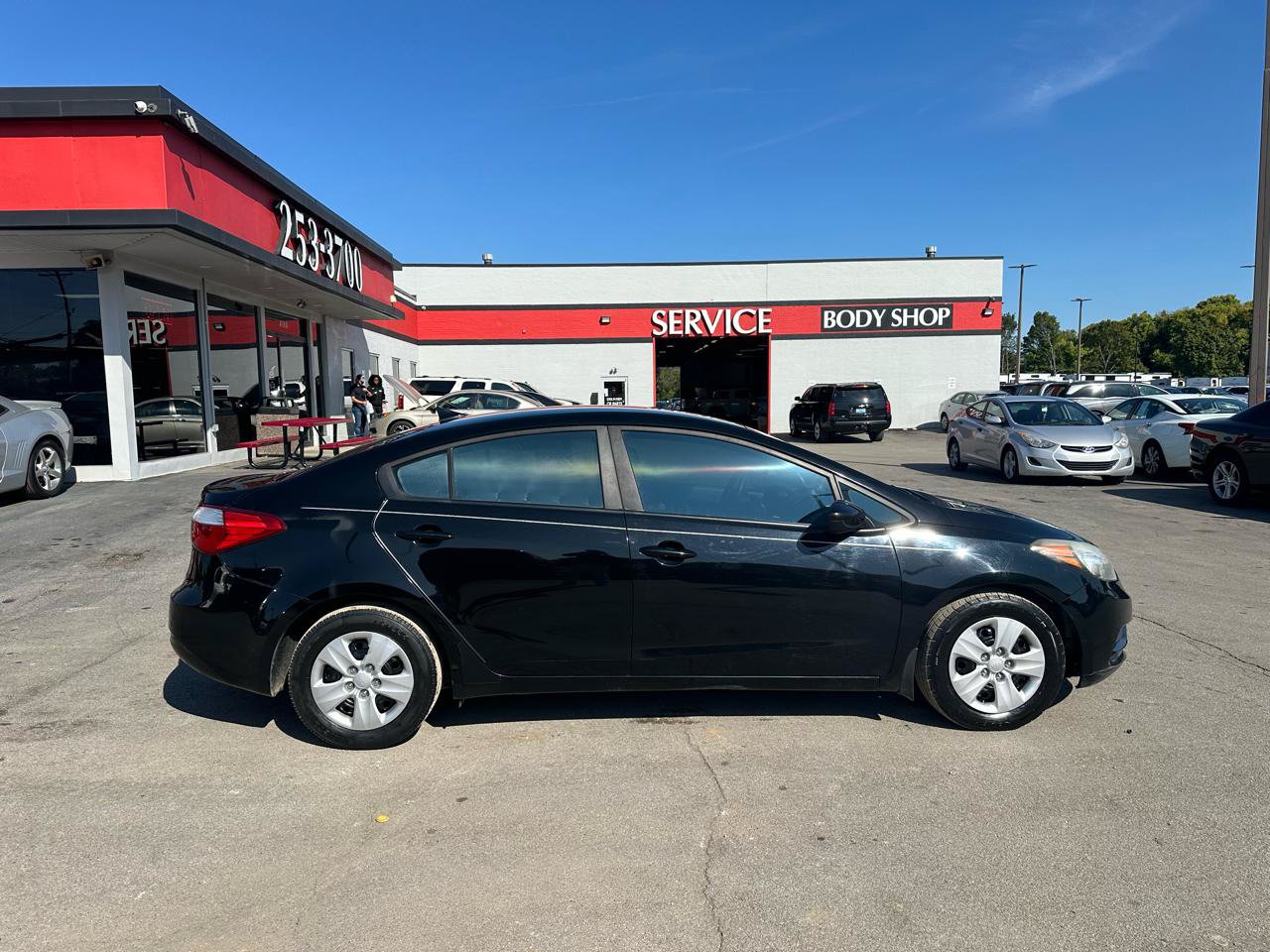 Used 2016 Kia Forte LX FWD image 2