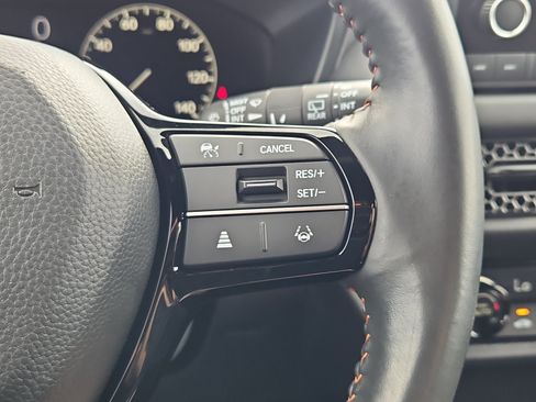 Used 2025 Honda HR-V Sport image 15