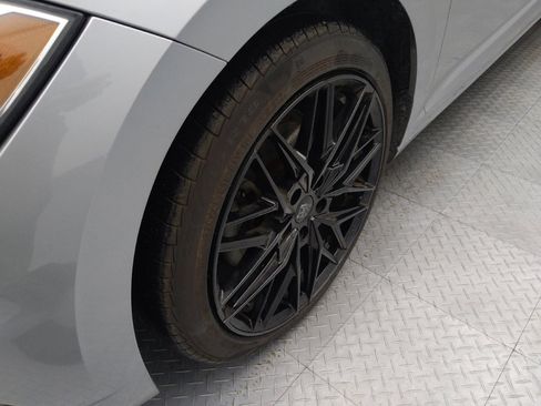 Used 2020 Volkswagen Jetta R-Line w/ R-Line Cold Weather Package FWD image 31
