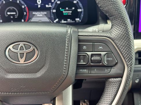 Used 2024 Toyota Tacoma TRD Sport w/ TRD Sport Upgrade Package RWD image 21