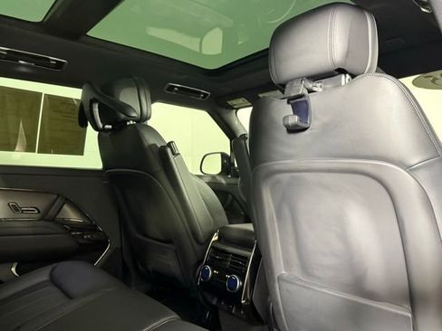 Certified 2025 Land Rover Range Rover Sport Dynamic SE AWD/4WD image 31