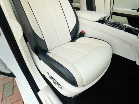 Used 2022 Rolls-Royce Ghost image 85