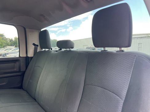 Used 2018 RAM 3500 Tradesman w/ Chrome Appearance Group AWD/4WD image 11