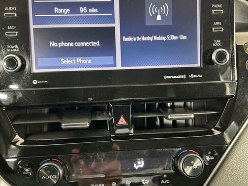 Used 2024 Toyota Camry XSE image 13