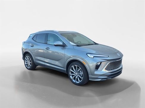 Used 2026 Buick Encore GX Avenir w/ Avenir Convenience Package image 2