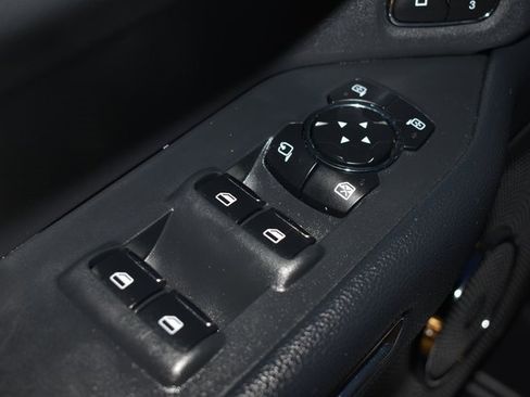 Used 2023 Ford Expedition Max XLT image 15