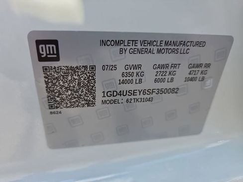 New 2025 GMC Sierra 3500 Pro w/ Convenience Package image 32