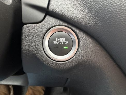 Used 2024 Chevrolet Equinox LT w/ LPO, Floor Liner Package image 29