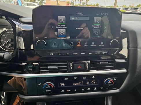 Certified 2025 Nissan Pathfinder SL AWD/4WD image 22