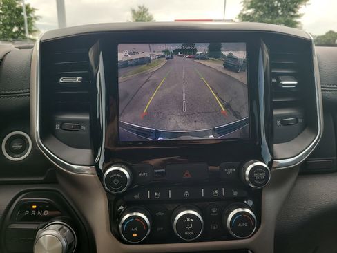 Used 2019 RAM 1500 Laramie RWD image 20