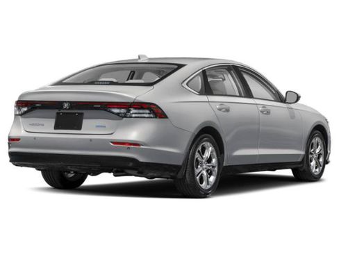 Used 2024 Honda Accord EX-L image 2