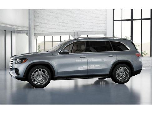 New 2026 Mercedes-Benz GLS 450 4MATIC image 36