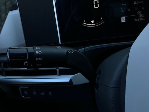 Used 2025 Hyundai Santa Fe SEL image 37