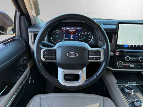 Used 2024 Ford Expedition Max Limited image 12