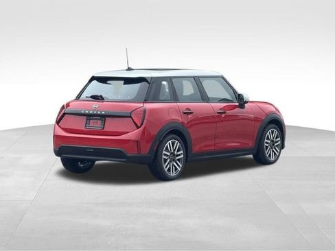 New 2026 MINI Cooper 4-Door Hardtop FWD image 4
