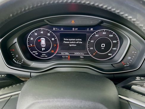 Used 2020 Audi Q5 2.0T Premium Plus w/ Premium Plus Package AWD/4WD image 12