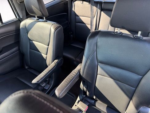 Used 2019 Honda Pilot Elite image 13