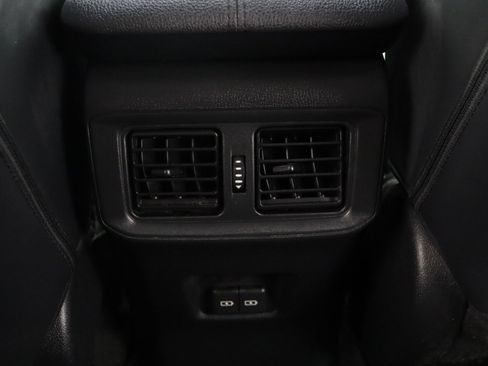 Used 2023 Toyota RAV4 XLE Premium AWD/4WD image 30