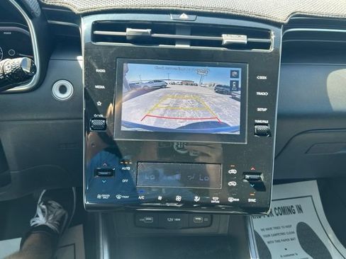 Used 2022 Hyundai Tucson Blue AWD/4WD image 18
