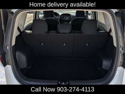 Used 2025 Kia Soul LX w/ LX Technology Package FWD image 28