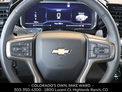Used 2023 Chevrolet Silverado 1500 High Country w/ High Country Premium Package AWD/4WD image 9