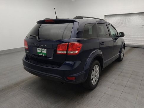 Used 2019 Dodge Journey SE w/ Connectivity Group FWD image 9
