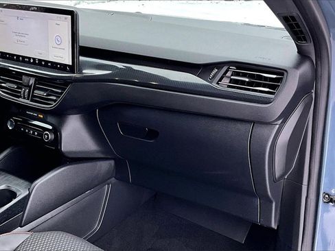 Certified 2023 Ford Escape ST-Line Select w/ Tech Pack #2 image 15