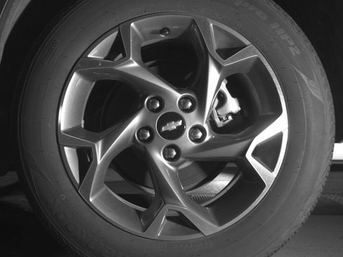 Used 2025 Chevrolet Trax LT w/ LT Convenience Package image 14