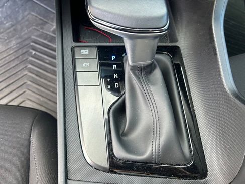 Used 2025 Hyundai Elantra Sport FWD image 23