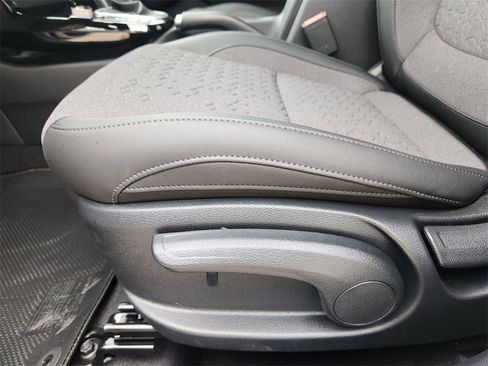 New 2026 Kia Seltos S image 17