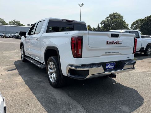 Used 2022 GMC Sierra 1500 SLT w/ SLT Premium Package AWD/4WD image 4