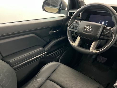 Used 2024 Toyota Tacoma TRD Off-Road AWD/4WD image 12