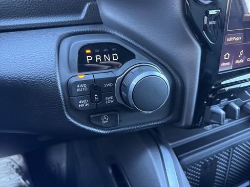 New 2026 RAM 1500 Big Horn AWD/4WD image 21
