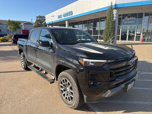 Used 2024 Chevrolet Colorado Z71 w/ Z71 Convenience Package 2 image 2