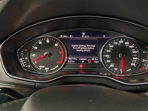 Used 2020 Audi Q5 2.0T Premium image 18