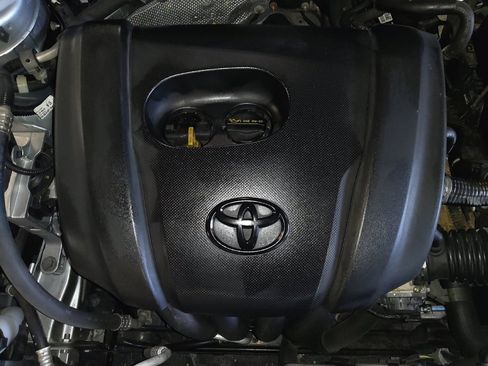 Used 2017 Toyota Yaris iA image 30
