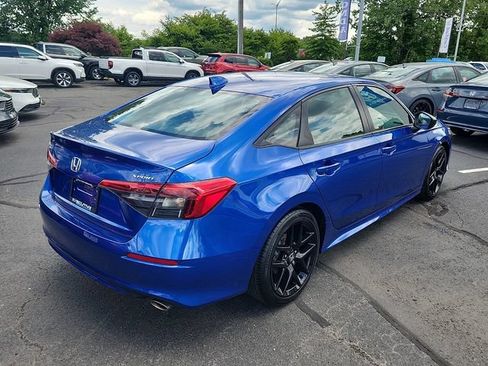 Used 2023 Honda Civic Sport image 6