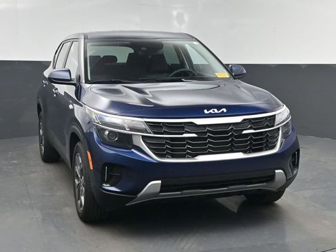 Certified 2026 Kia Seltos LX FWD image 21