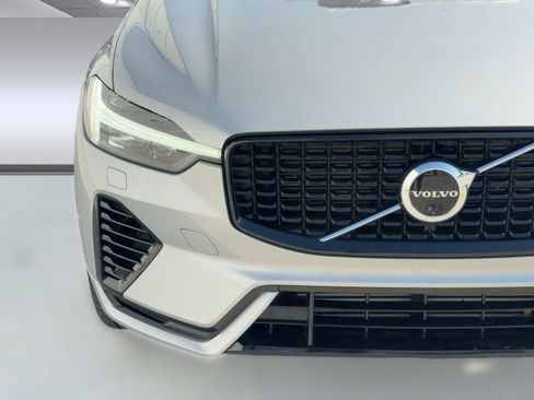 Certified 2023 Volvo XC60 T8 Plus w/ Climate Package image 28