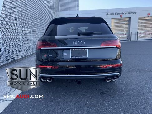 Used 2025 Audi SQ5 Premium Plus w/ Premium Plus Package image 21